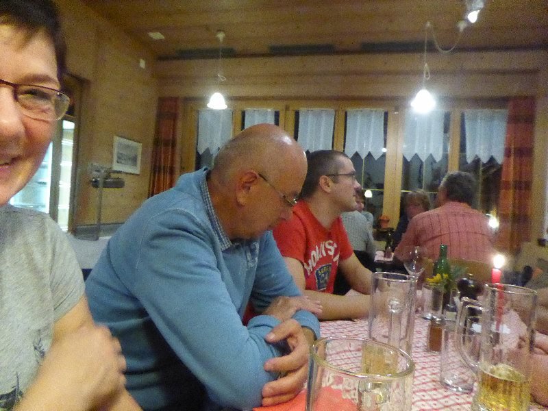 Gemütliches Raclette Essen4
